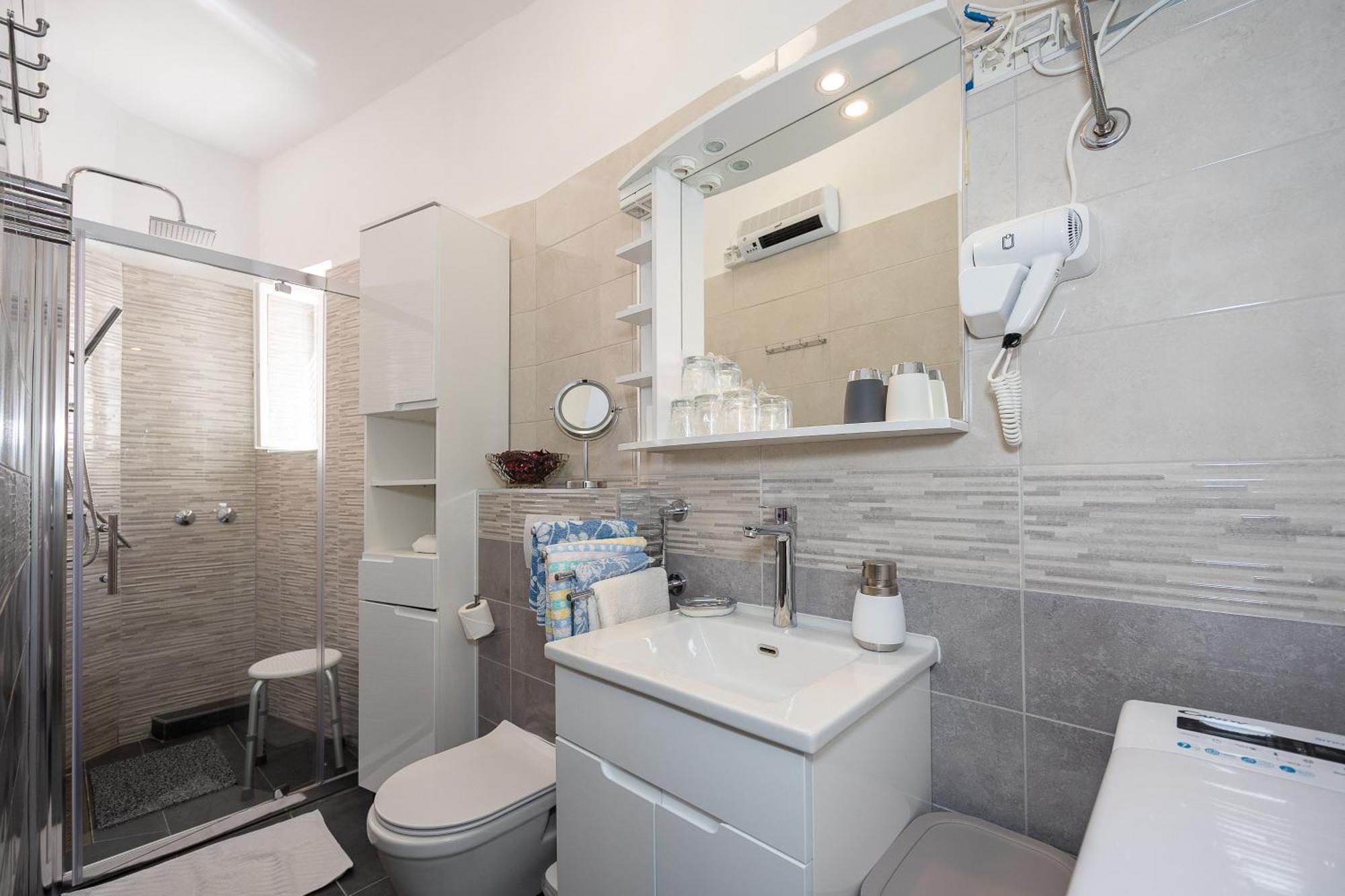 Apartman Iskra 2 Сплит Екстериор снимка